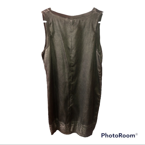 𝅺Made Italy Sleeveless Sequin Hem Dress- NWT - Picture 5 of 13